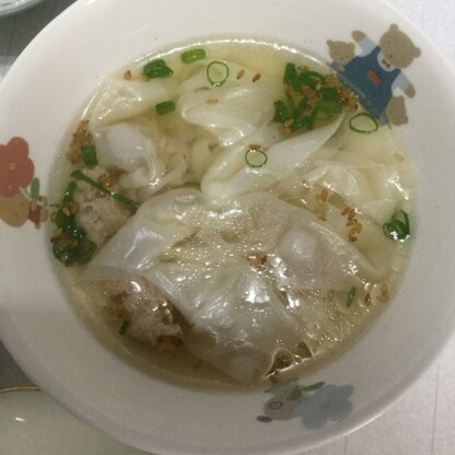 麻婆豆腐とワンタンスープで晩御飯♫とっても美味しかったです^ - ^また作りまーす。